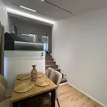 Dennys At Komuna E Parisit * Tirana